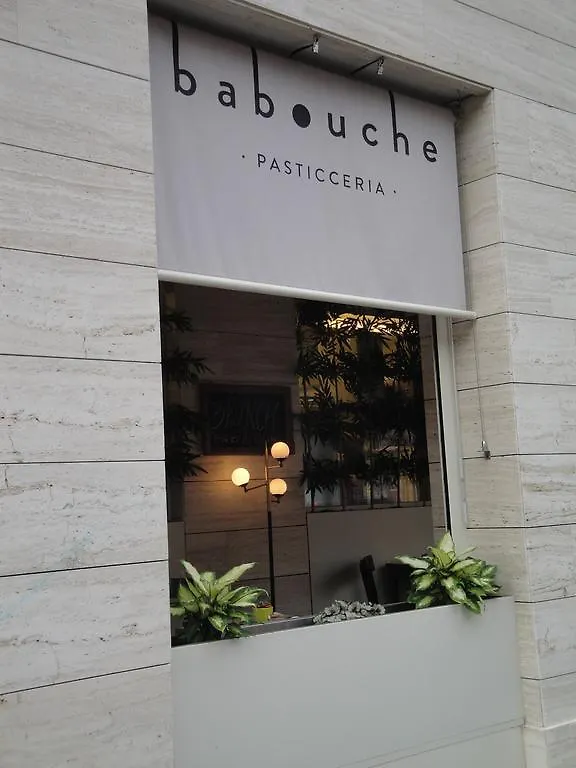 Via Sebino Apartment ミラノ